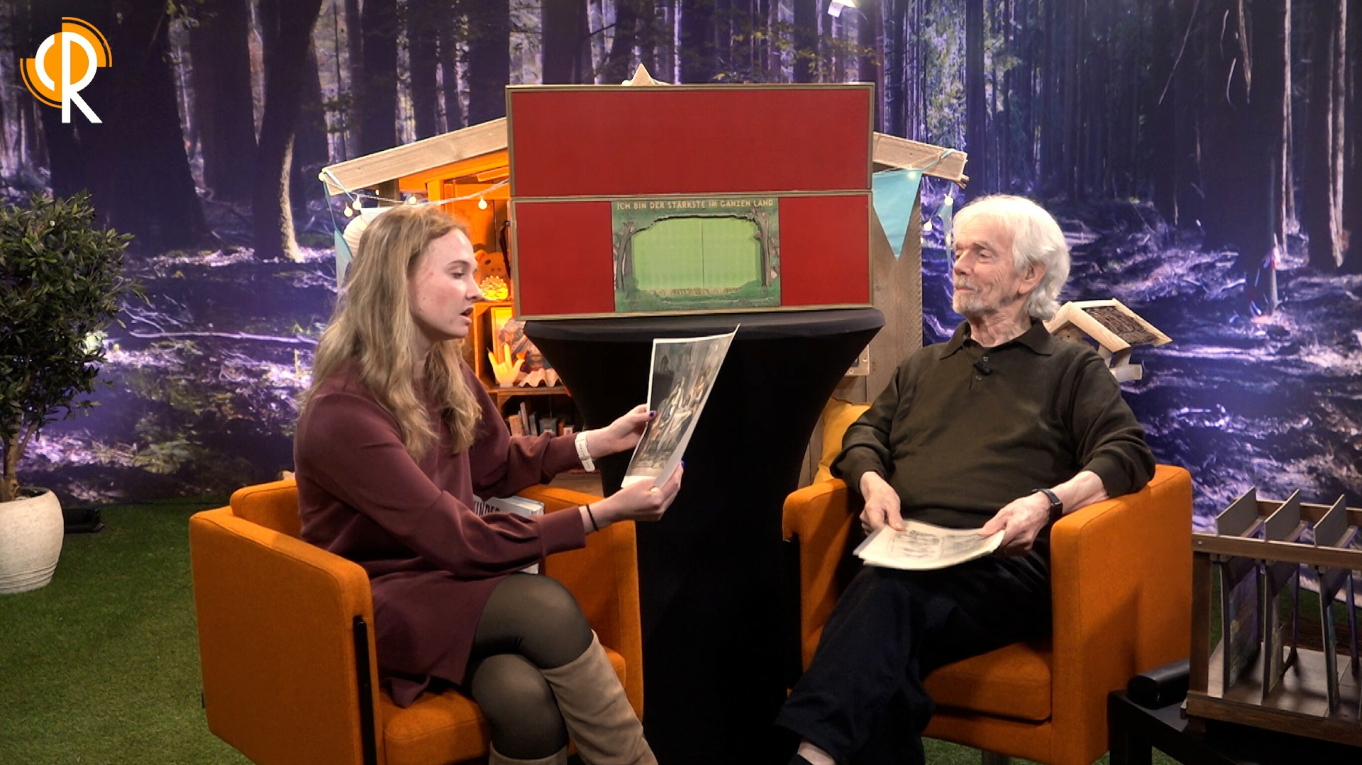 De Verhalenhut - Papieren Theater